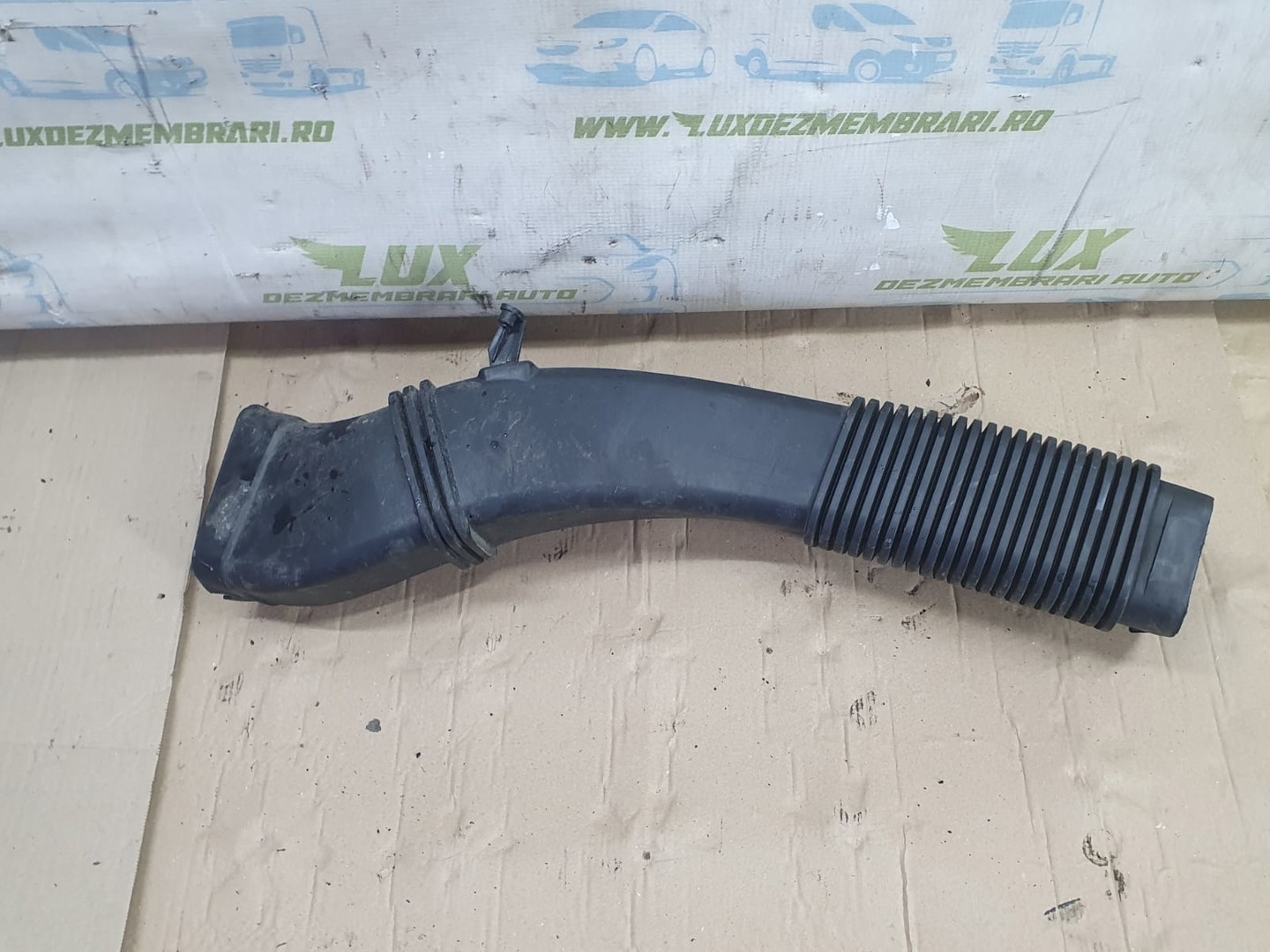 Conducta aer 7811597-03 BMW Seria 5 F11 (2009 - 2013)