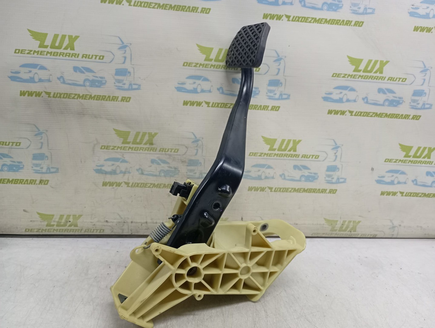 Pedala frana 35116782665-01 BMW Seria 5 F11 (2009 - 2013)