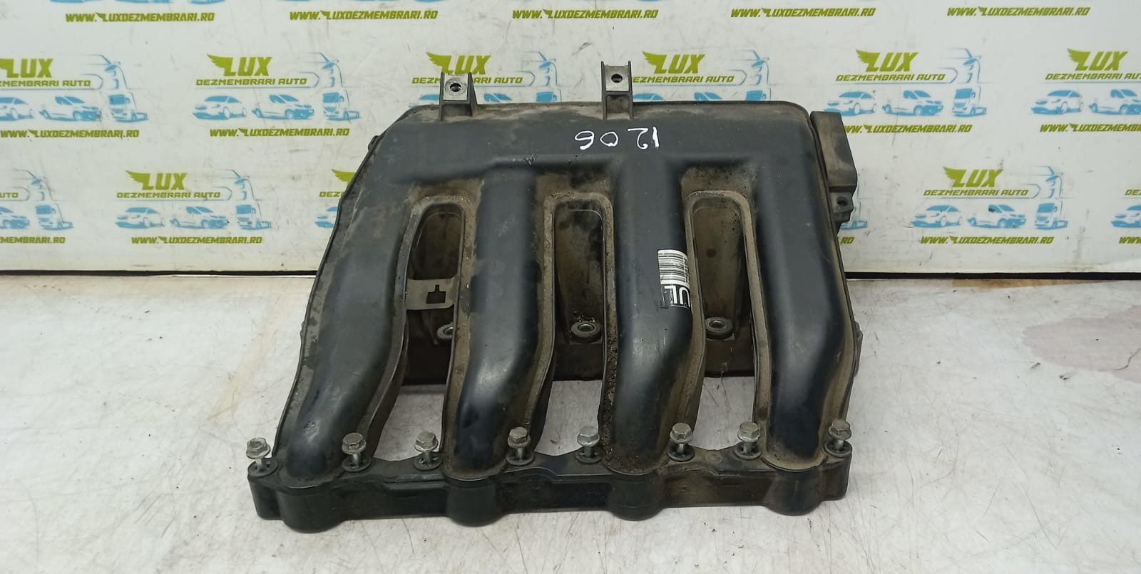 Galerie admisie 7787318 BMW Seria 1 E87 (2004 - 2007)