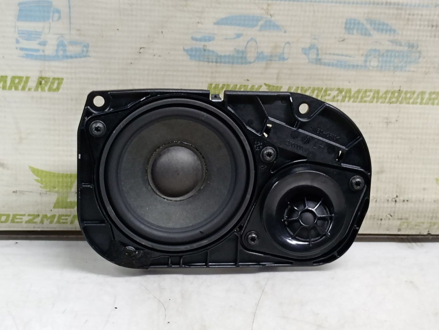 Boxa difuzor 65139239145-01 BMW Seria 5 F11 (2009 - 2013)