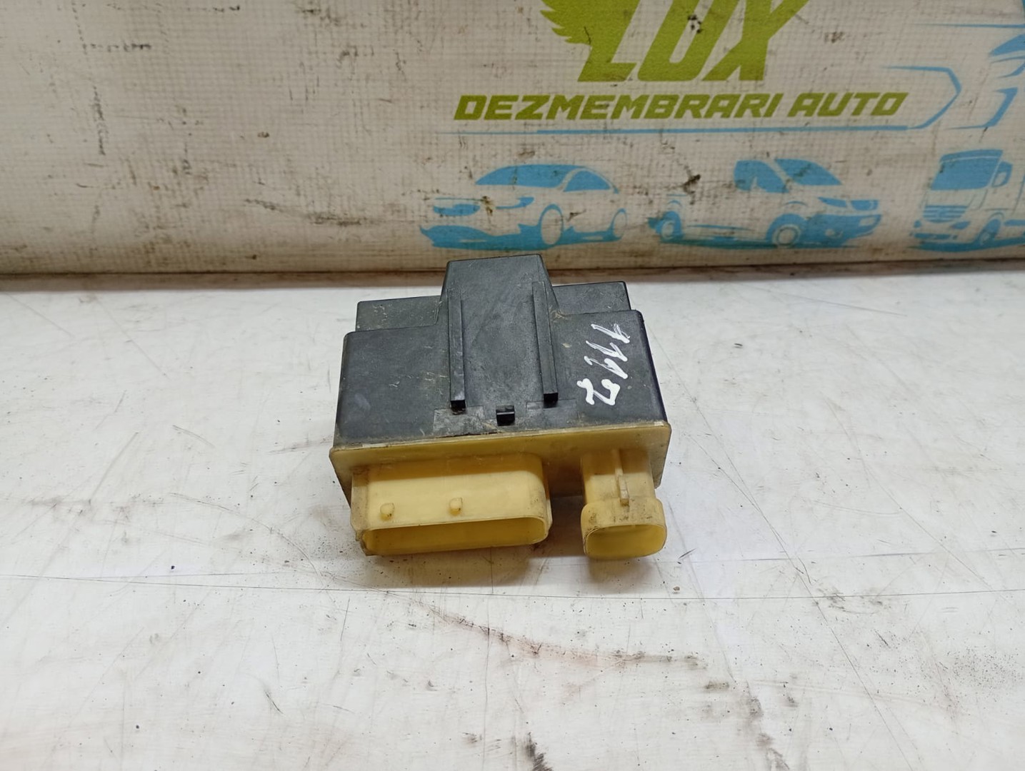 Releu bujii incandescente 9652021180 Citroen C5 2 (2008 - 2017)