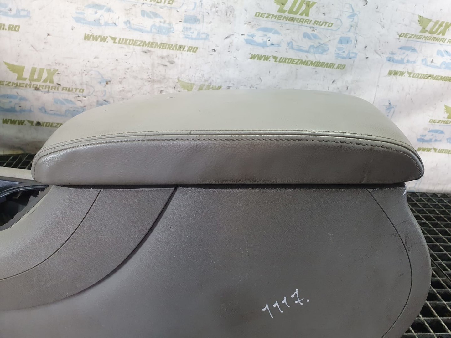 Consola centrala 9682290777 Citroen C5 2 (2008 - 2017)