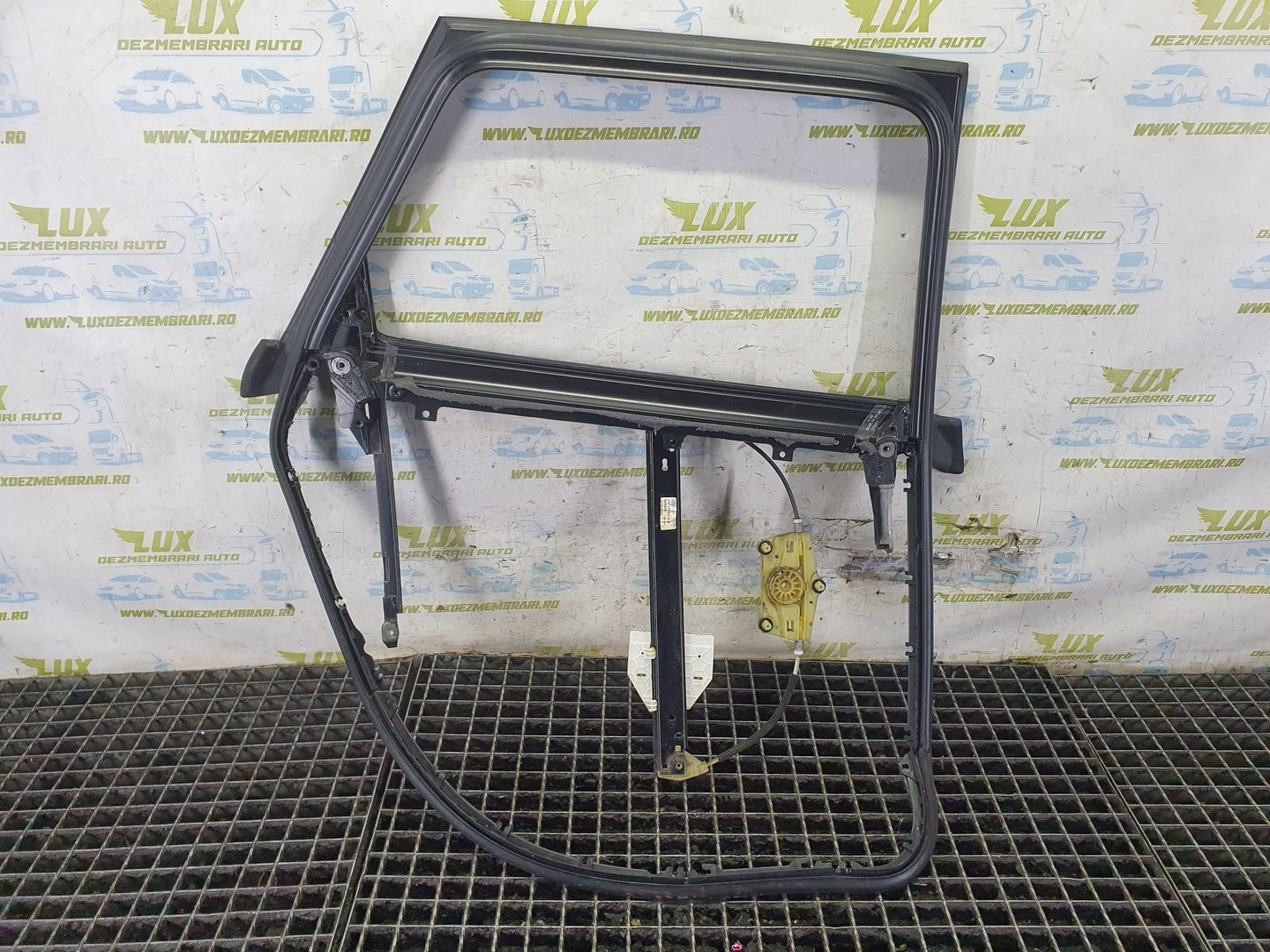 Rama usa stanga spate 4f0867415c 4f0839461b Audi A6 4F/C6 (facelift) (2008 - 2011)