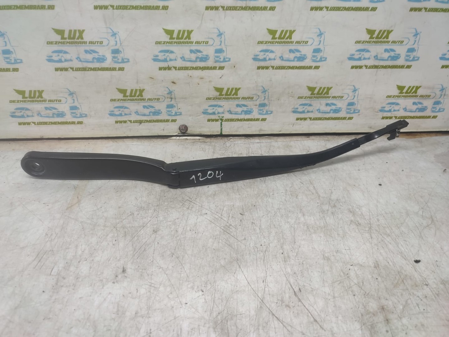 Brat stergator parbriz stanga 6161-718245904 BMW Seria 5 F11 (2009 - 2013)