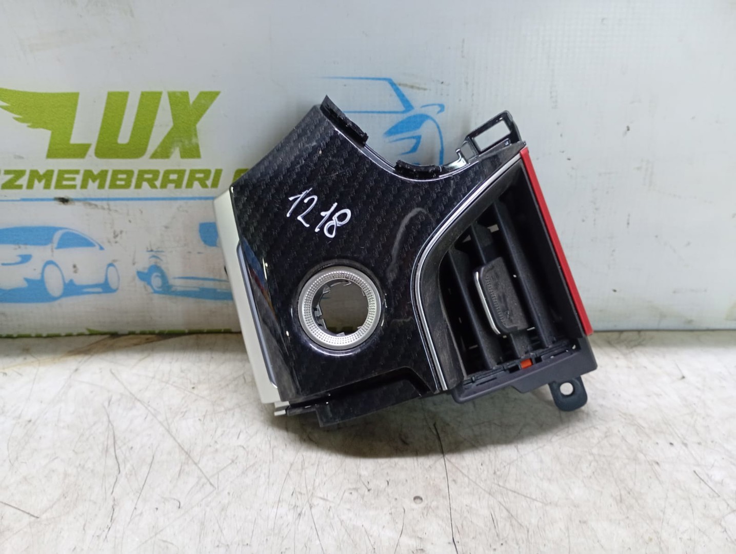 Grila ventilatie bord yr153f-ljl0620 Renault Arkana 1 (2019 - 2020)