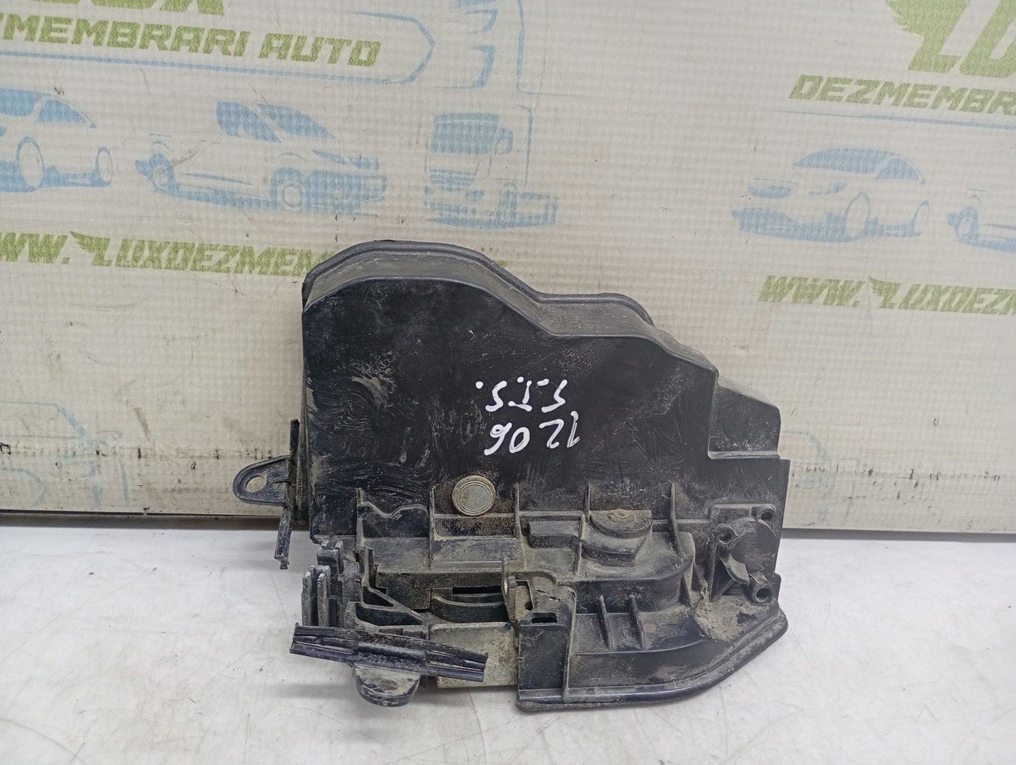 Broasca stanga spate 7167069 BMW Seria 1 E87 (2004 - 2007)