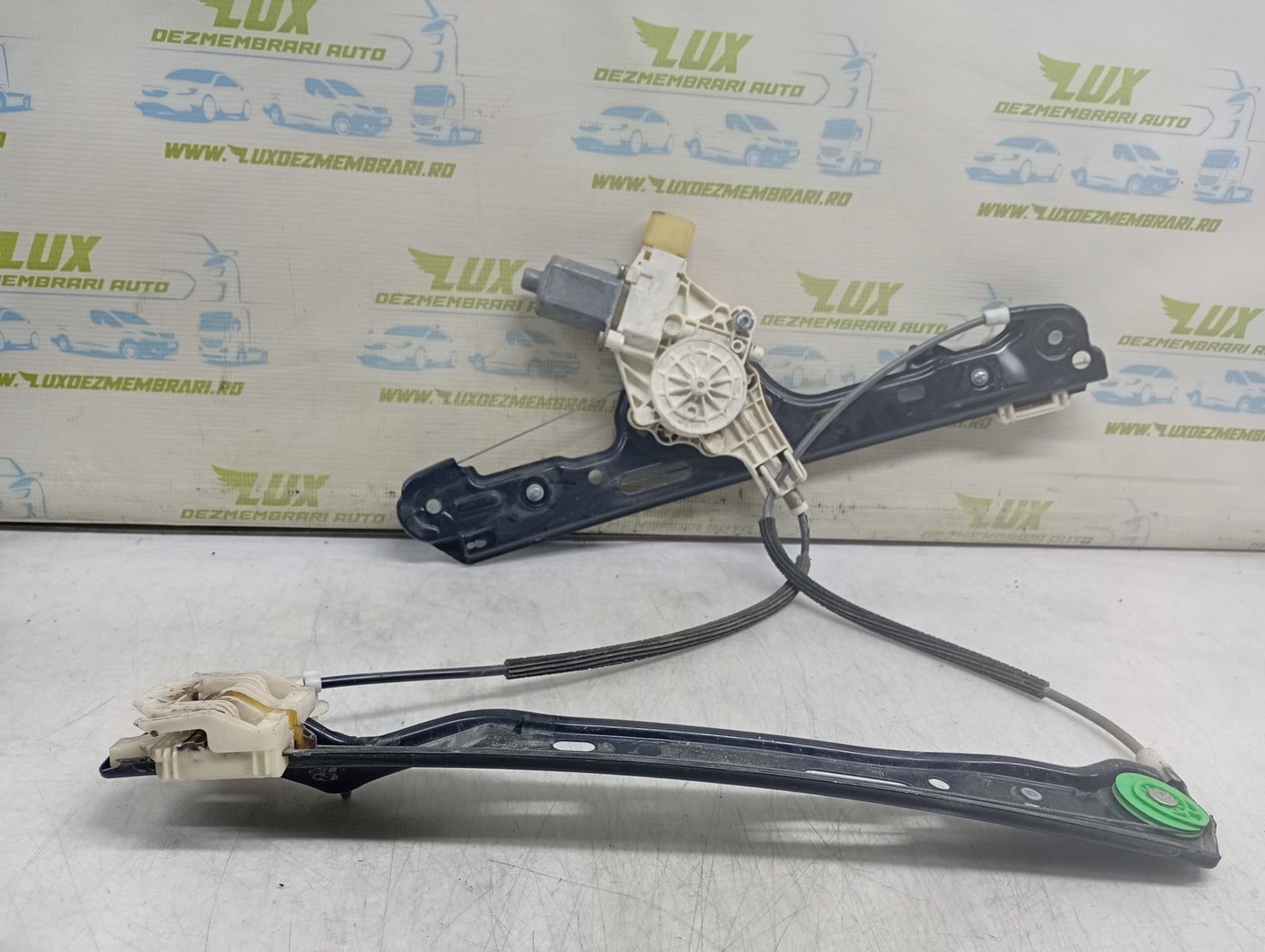 Macara geam dreapta fata 7067796S BMW Seria 1 E87 (2004 - 2007)