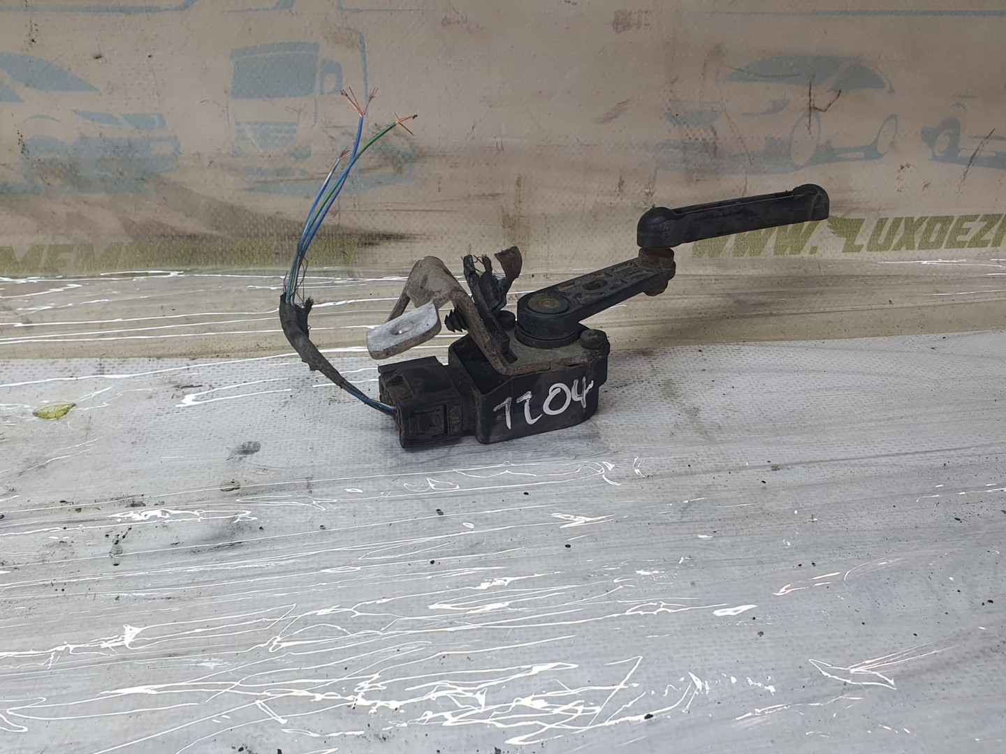 Senzor nivel suspensie 3714686135101 BMW Seria 5 F11 (2009 - 2013)