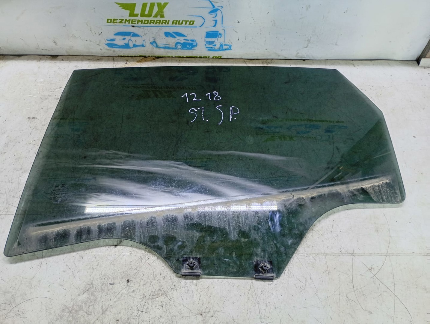 Geam stanga spate Renault Arkana 1 (2019 - 2020)