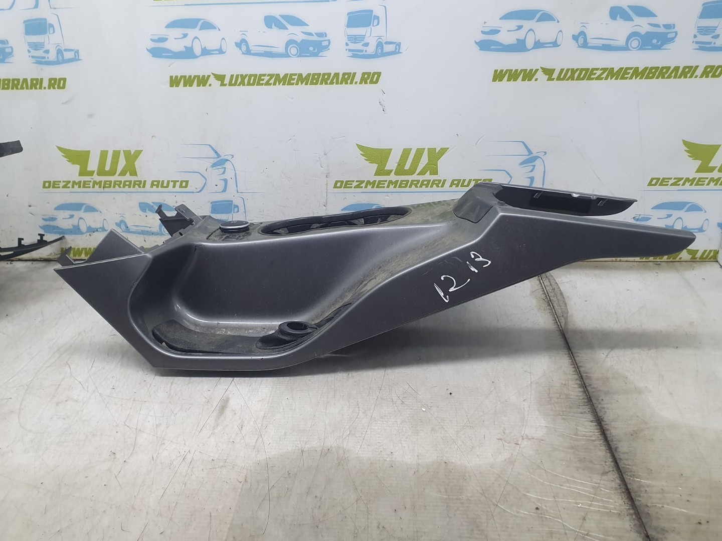 Ornament consola centrala CV44-S045M18-abw Ford Kuga 2 (2013 - 2020)