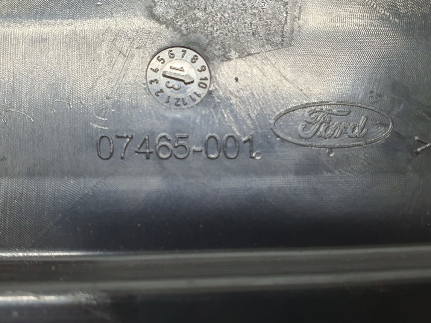 Grila ventilatie bord 07465-001 Ford Kuga 1 (2008 - 2013)