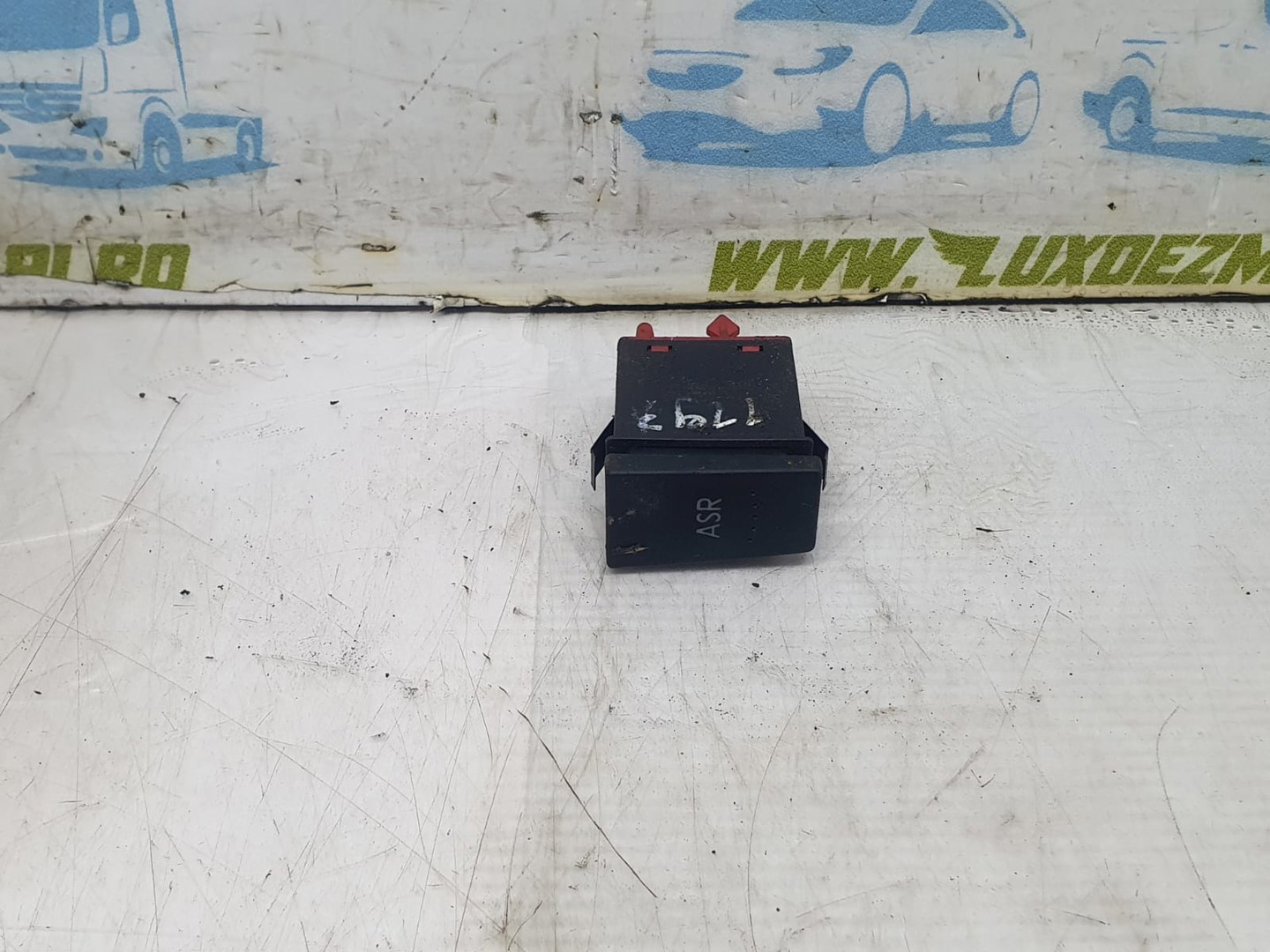 Buton 3B0927133A Volkswagen Passat B5.5 (facelift) (2000 - 2005)