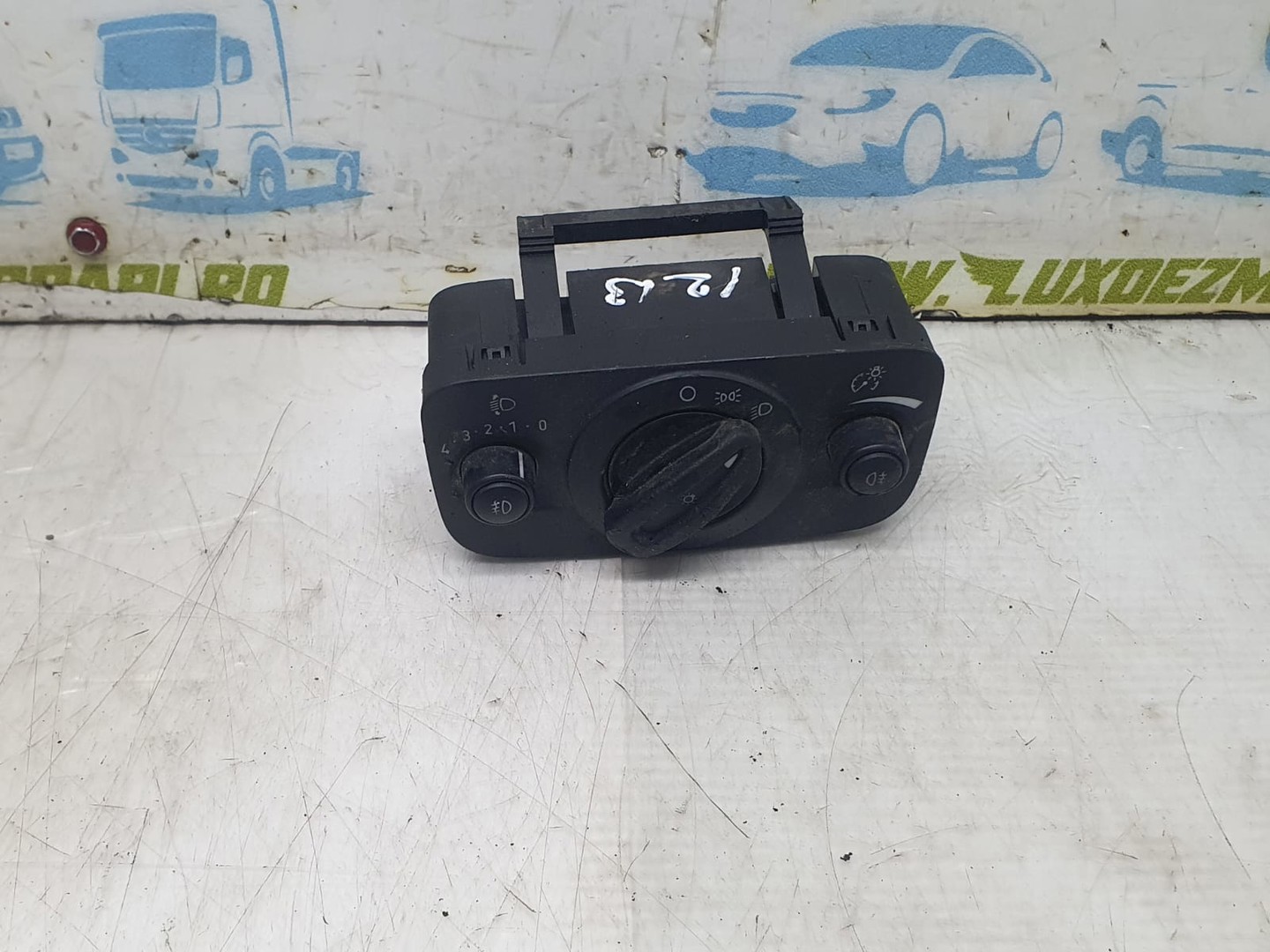 Bloc lumini Av6T13A024 Ford Kuga 2 (2013 - 2020)