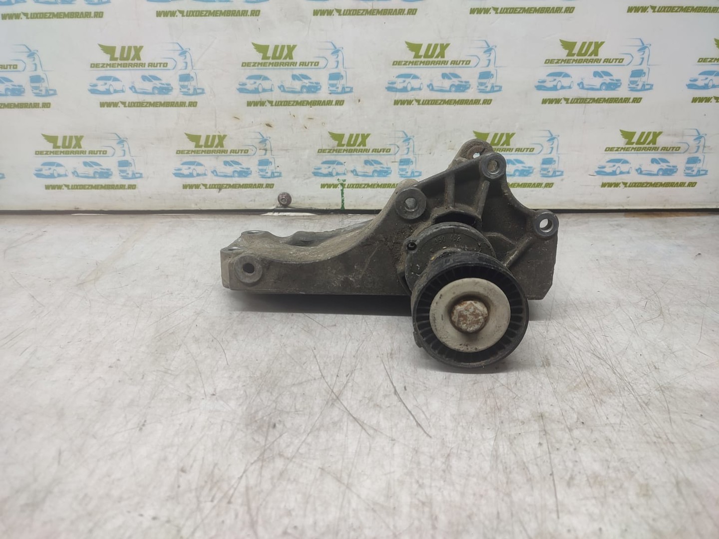 Suport accesorii 030145169H Skoda Octavia 1 (facelift) (2000 - 2010)