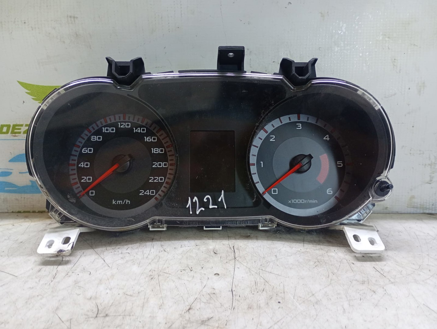 Ceasuri de bord 8100a115 Mitsubishi Outlander 2 (2005 - 2009)