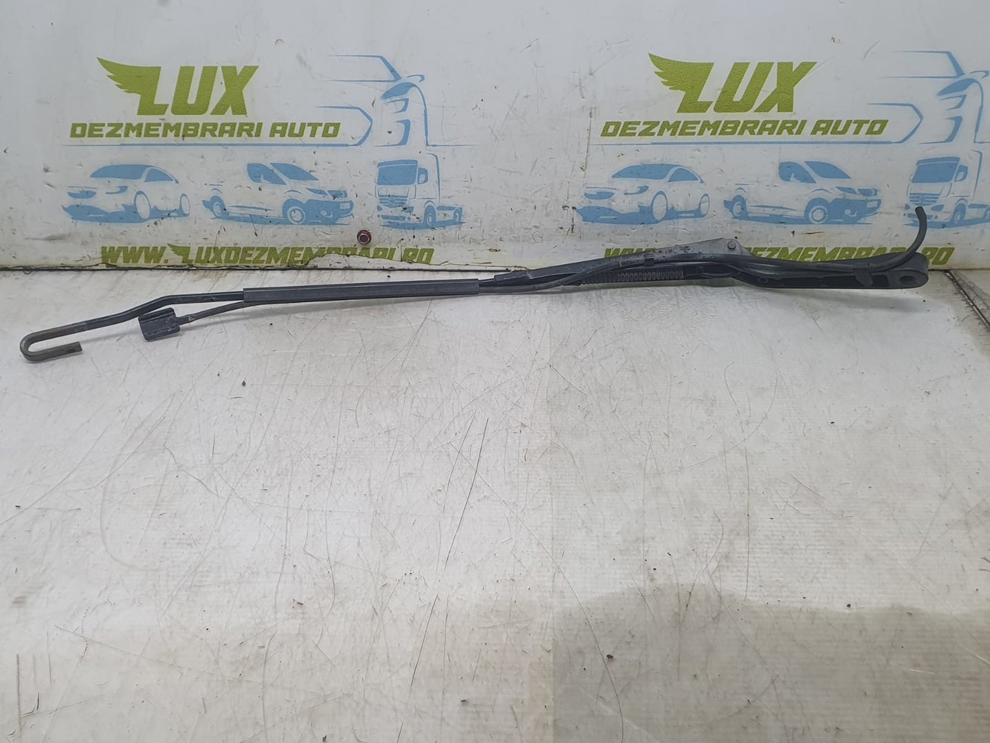Brat stergator parbriz dreapta Volkswagen LT35 2 (1996 - 2006)