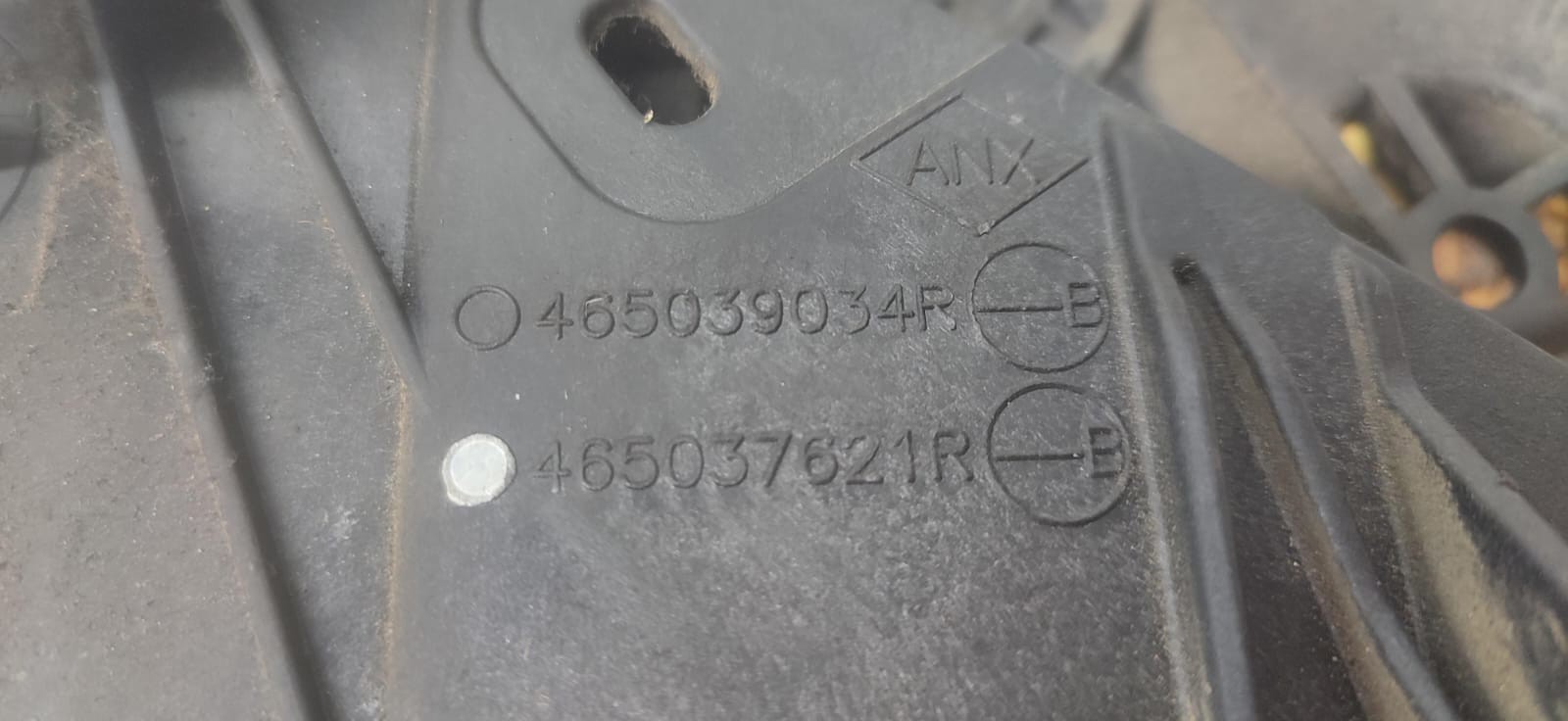Pedala ambreiaj 465039034R Dacia Logan 2 (2013 - 2016)