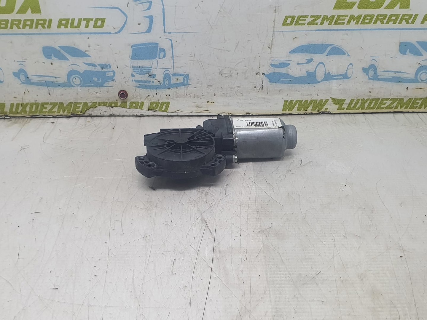 Motoras geam dreapta fata 402390B Kia Sportage 3 (facelift) (2014 - 2015)