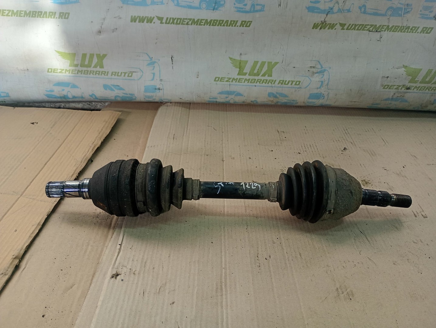 Planetara stanga fata 1800002209 Opel Astra H (2004 - 2007)