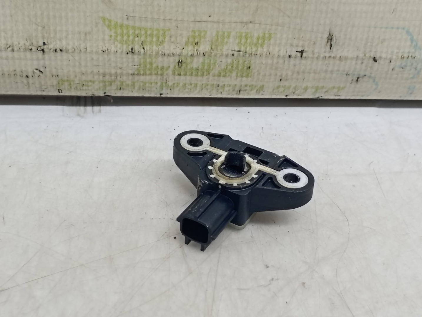 Senzor impact 5N0959354 Volkswagen Tiguan 1 (5N) (2007 - 2011)