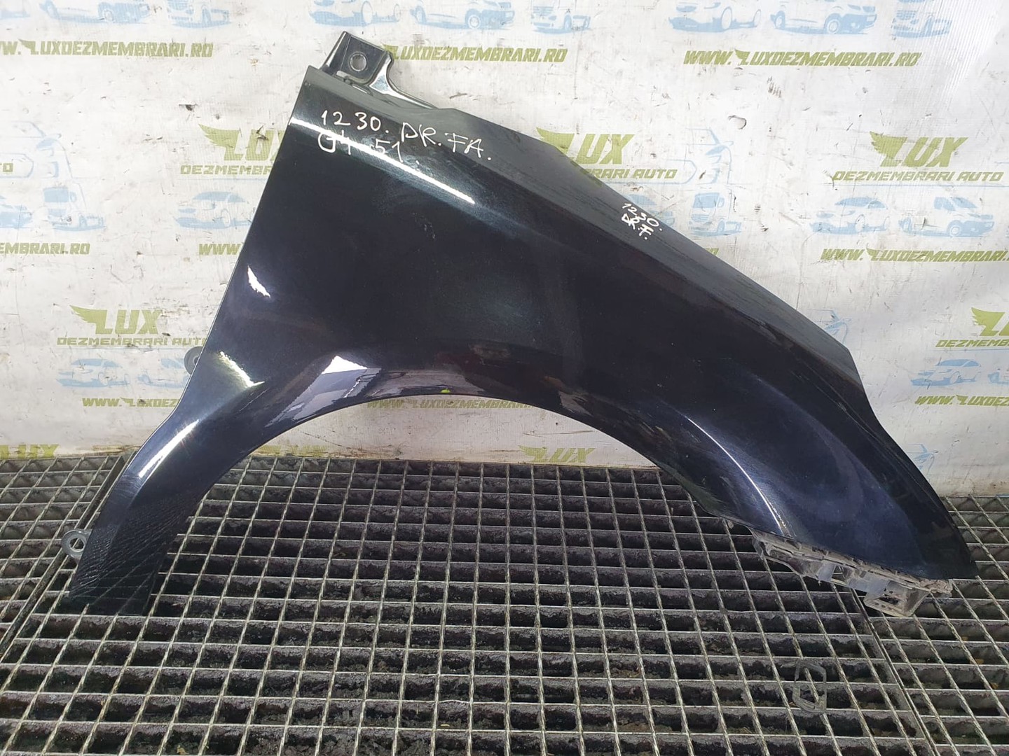 Aripa dreapta fata Citroen C4 1 (2004 - 2008)