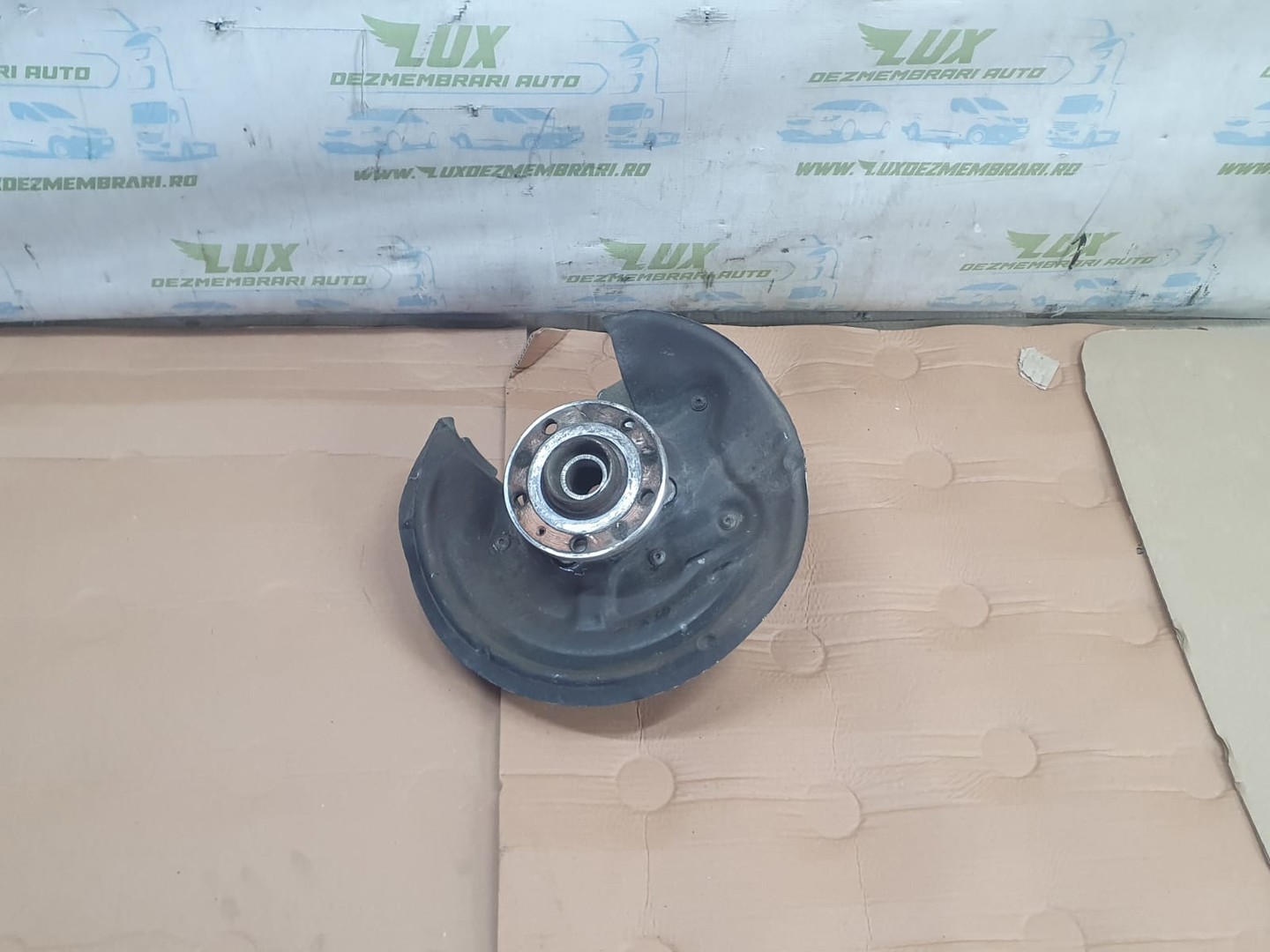 Fuzeta dreapta spate Volkswagen Tiguan 1 (5N) (2007 - 2011)