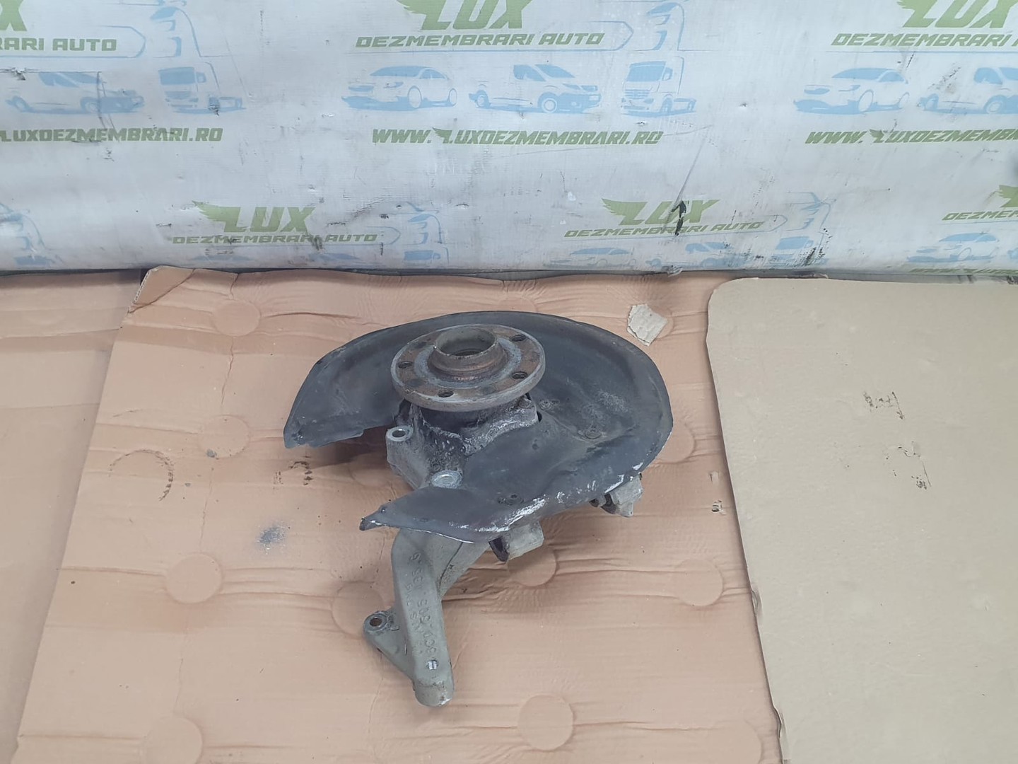 Fuzeta stanga spate Volkswagen Tiguan 1 (5N) (2007 - 2011)
