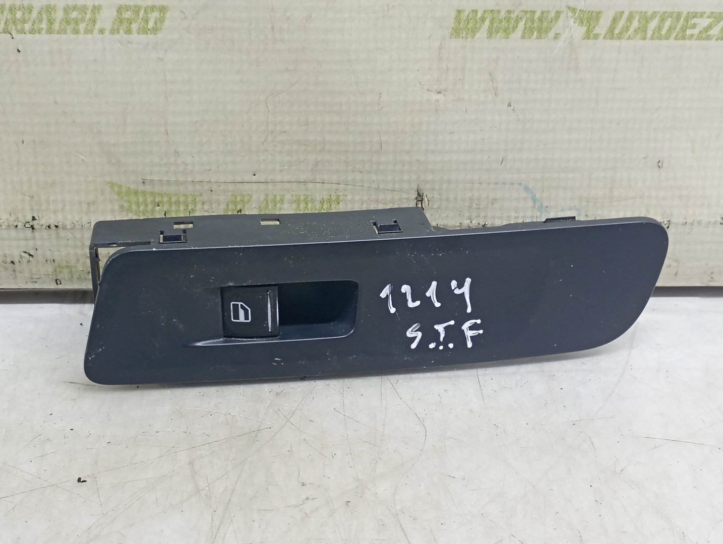 Buton geam 5N1867256A Volkswagen Tiguan 1 (5N) (2007 - 2011)