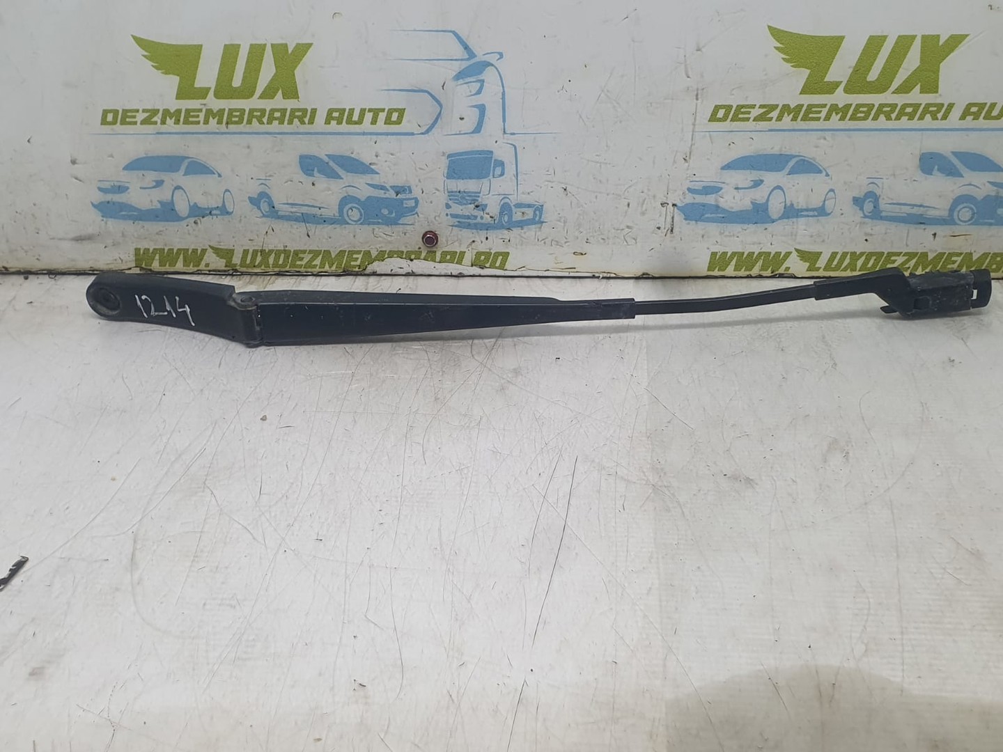 Brat stergator parbriz stanga 5N1955409 Volkswagen Tiguan 1 (5N) (2007 - 2011)