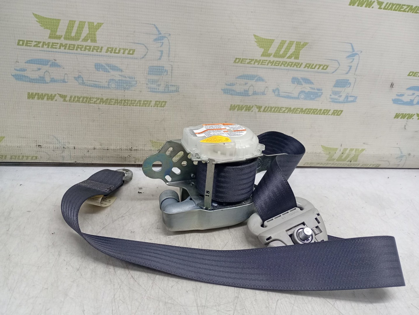 Centura siguranta dreapta fata 84920-62J0 Suzuki Swift 3 (2004 - 2010)