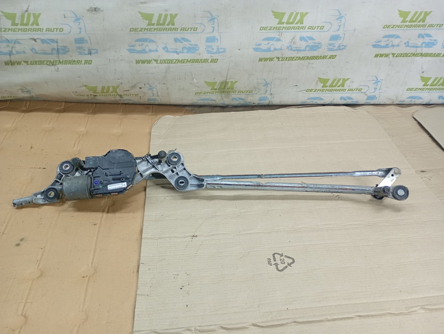 Ansamblu stergatoare parbriz 7P0955023 Volkswagen Touareg 2 (7P) (2010 - 2014)