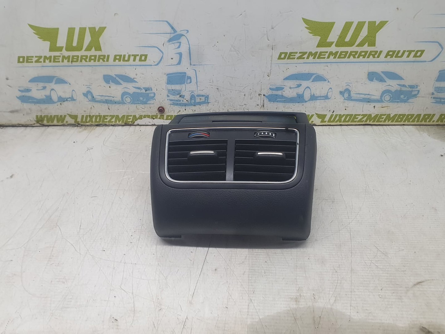 Grila ventilatie 8K0864376 Audi A4 B8/8K (facelift) (2011 - 2016)