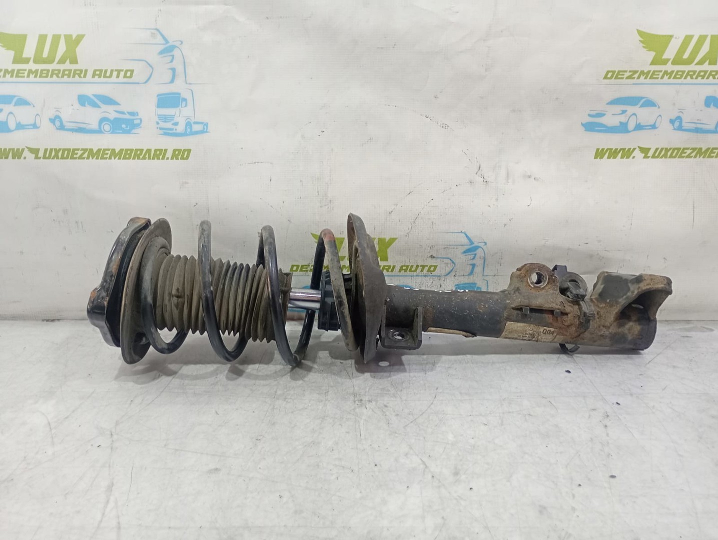 Amortizor cu arc dreapta fata a2043201066 Mercedes Benz C-Class W204/S204 (2007 - 2012)