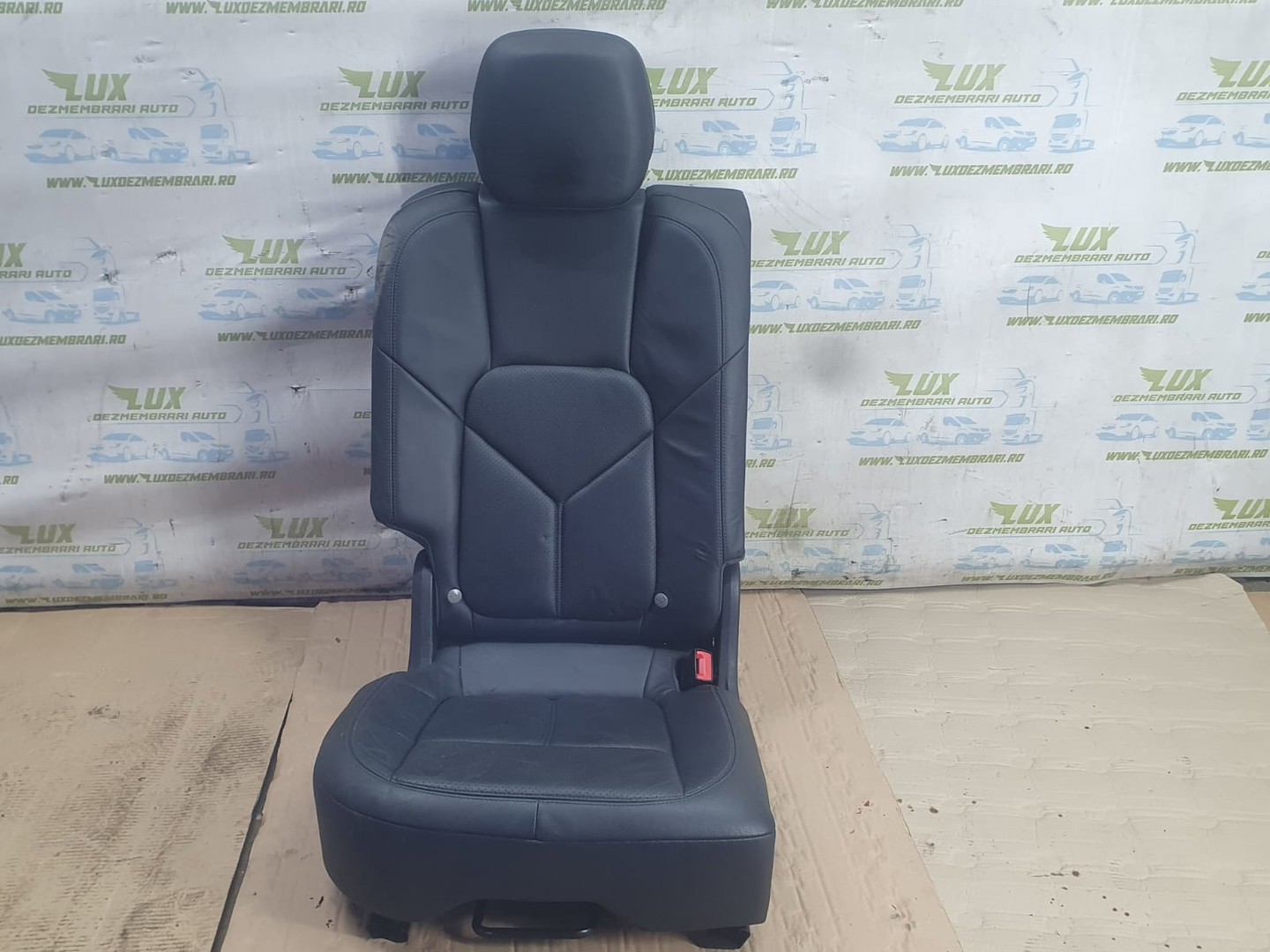 Bancheta spate Porsche Cayenne 958 (2010 - 2014)