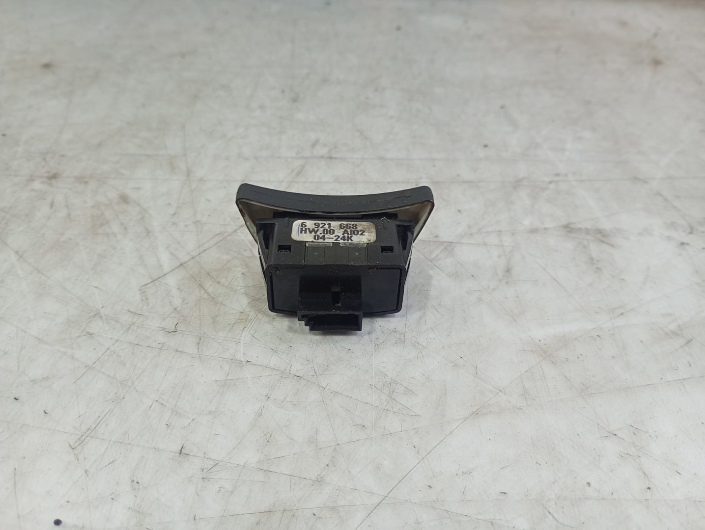 Buton 6921668 BMW Seria 5 E60/E61 (2003 - 2007)