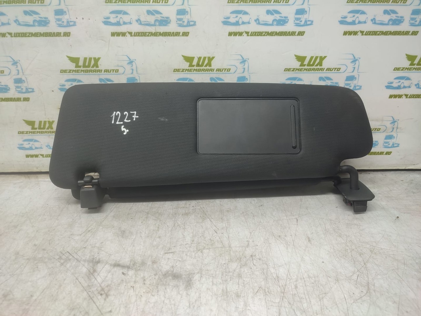 Parasolar stanga 7P0857551D Porsche Cayenne 958 (2010 - 2014)