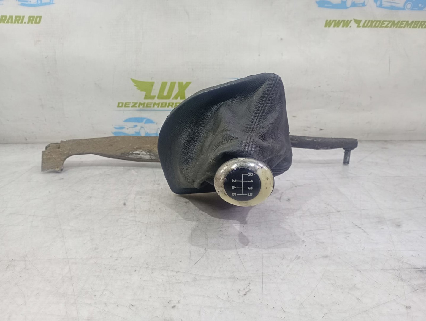 Timonerie manuala 6 trepte BMW Seria 5 E60/E61 (2003 - 2007)