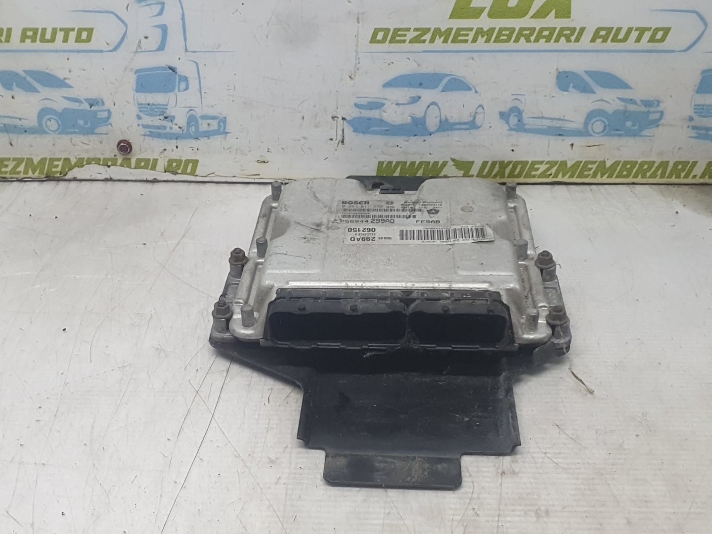 Calculator motor ECU 0281011279 Jeep Cherokee KJ (2001 - 2007)