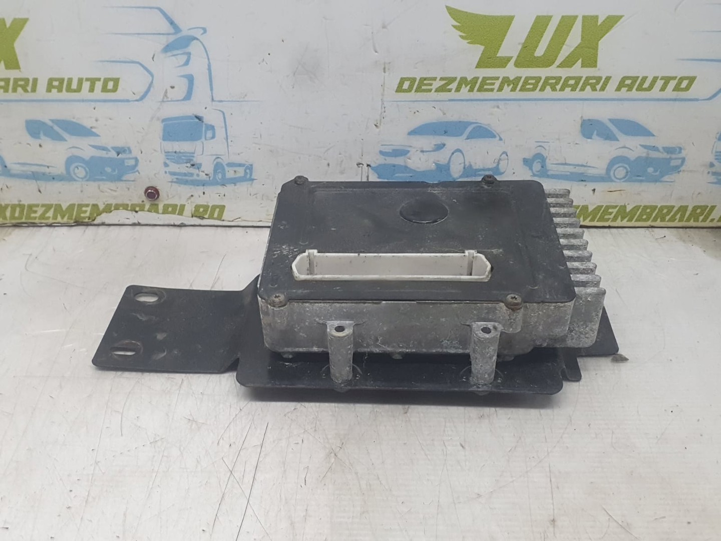 Calculator cutie de viteze 04812819AB Jeep Cherokee KJ (2001 - 2007)
