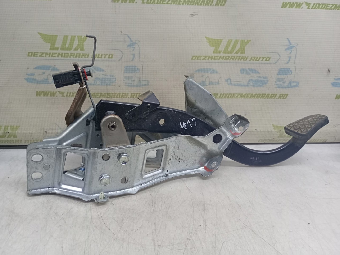 Pedala frana 24463406 Opel Zafira B (2005 - 2010)