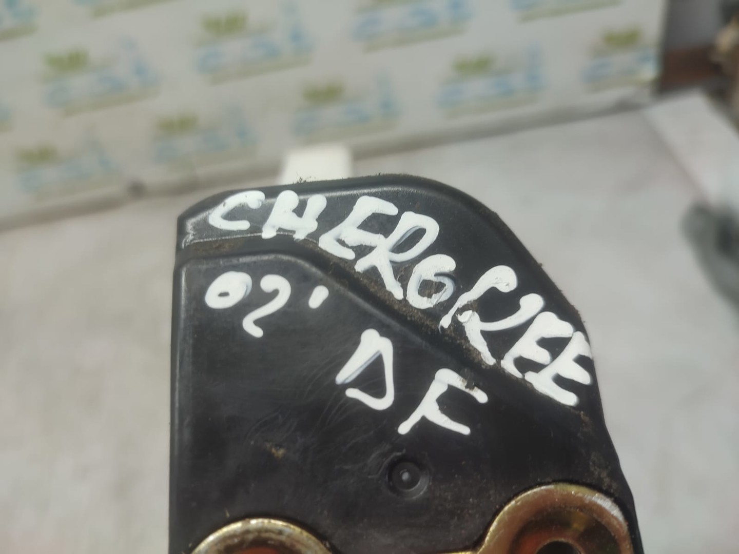 Broasca dreapta fata Jeep Cherokee KJ (2001 - 2007)