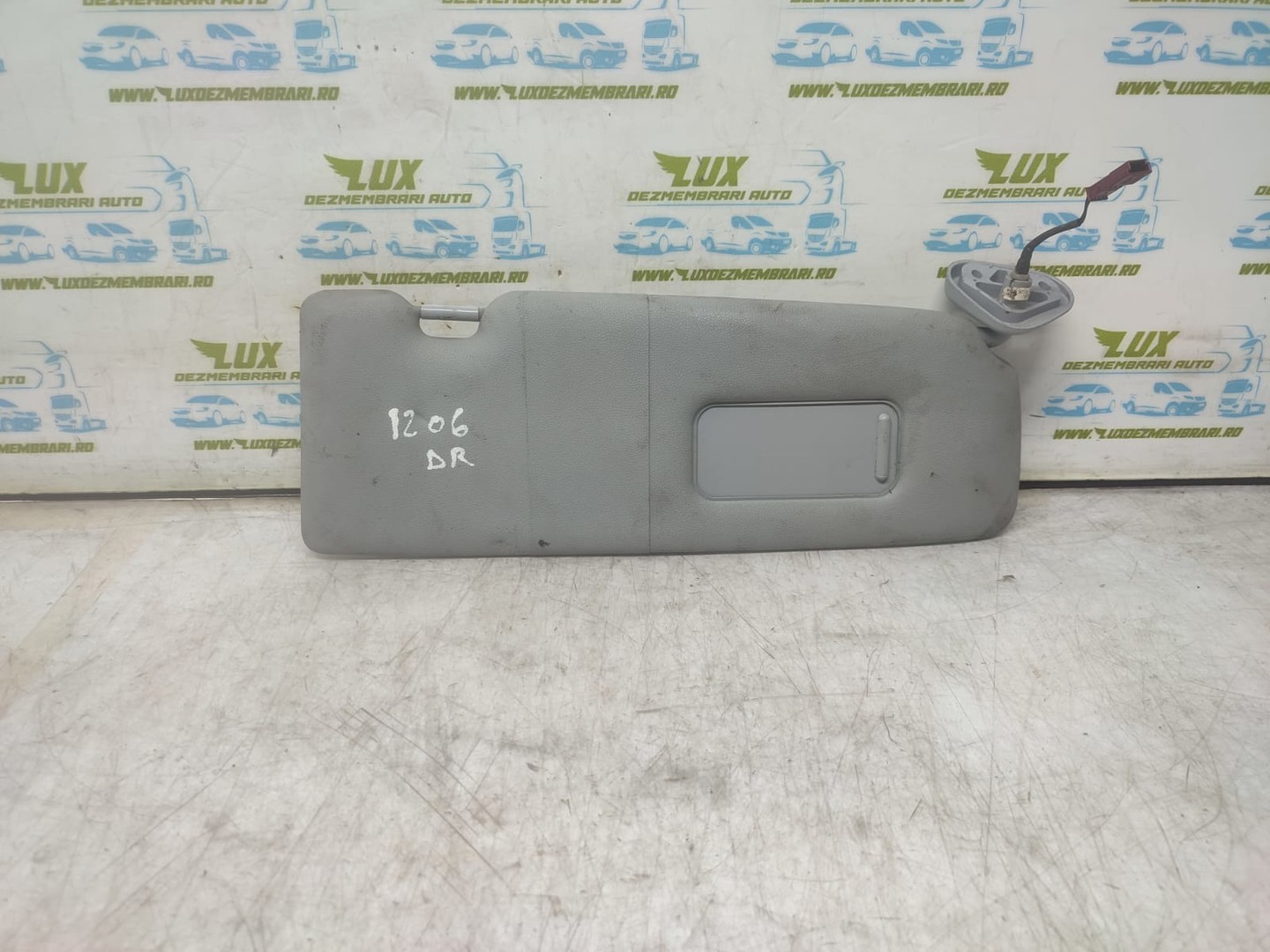Parasolar dreapta BMW Seria 1 E87 (2004 - 2007)