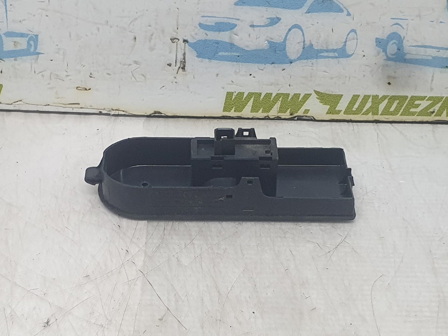 Buton geam 13197132 Opel Astra H (2004 - 2007)