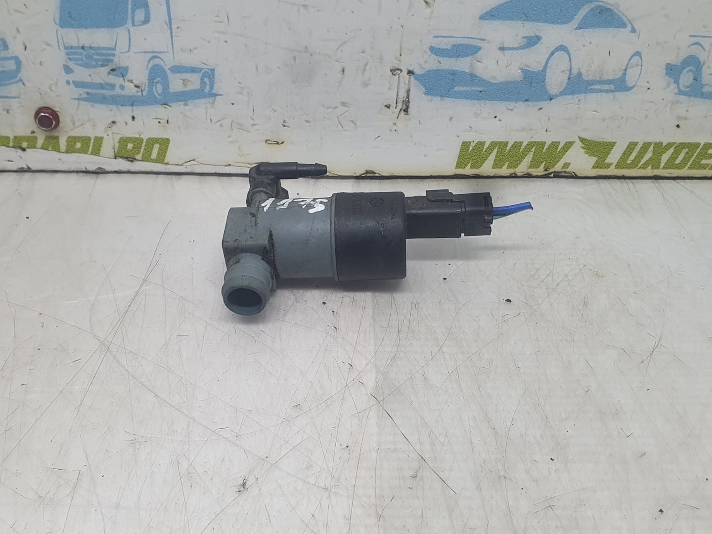 Pompa vas lichid parbriz 9641553880 Nissan Qashqai 2 J11 (2013 - 2020)