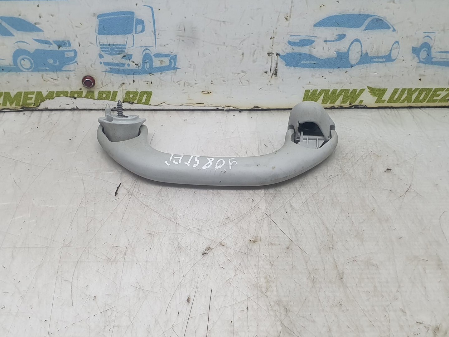 Maner plafon 6y0857607 Skoda Octavia 2 (facelift) (2008 - 2013)