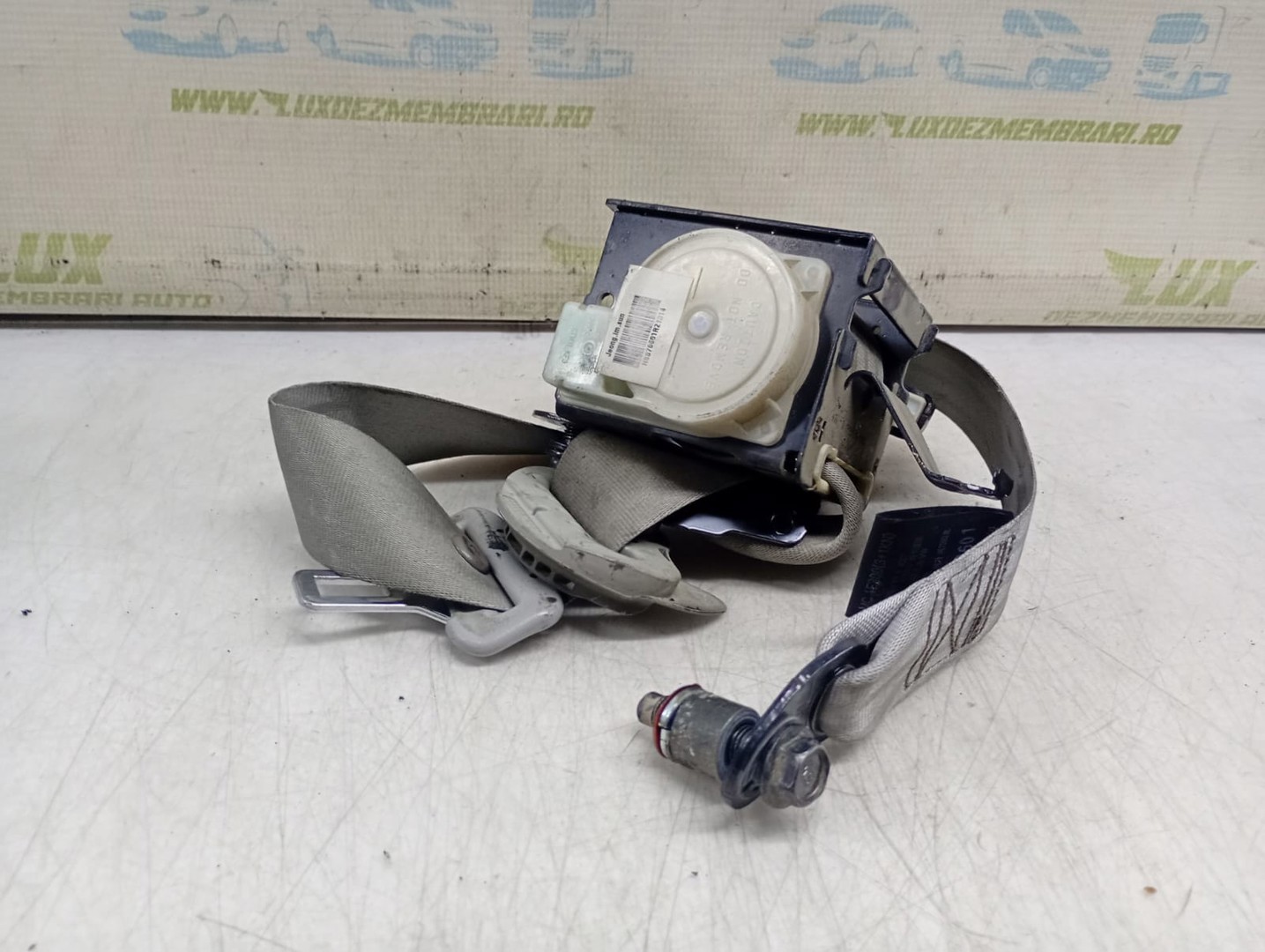 Centura siguranta dreapta fata 88880-1E301 Hyundai Accent MC (2006 - 2011)