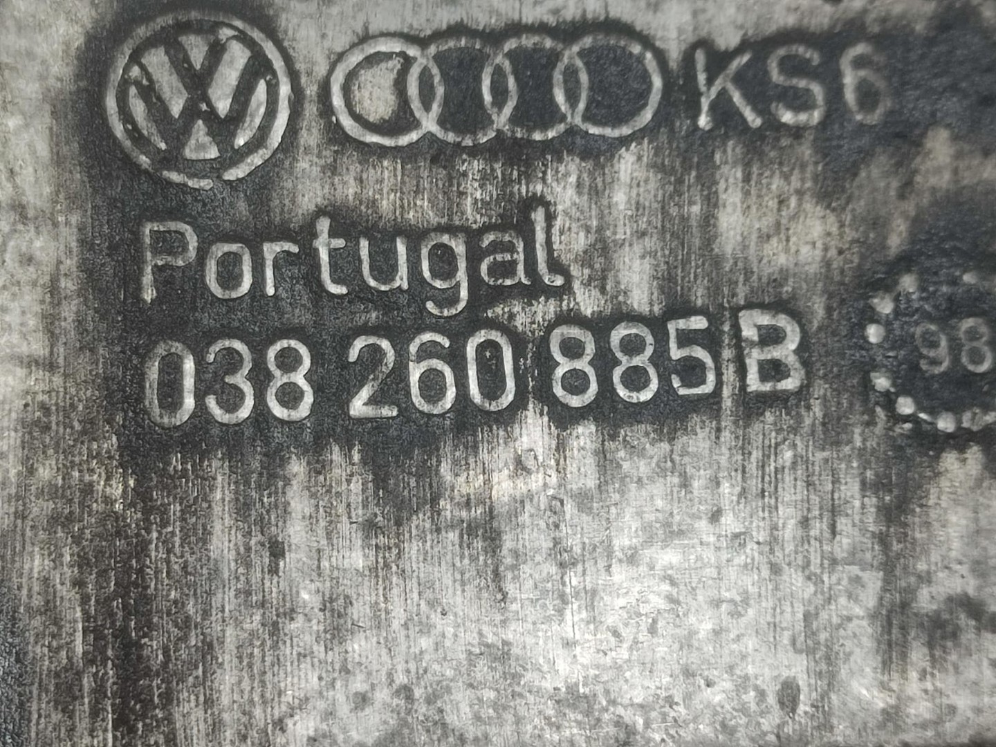 Suport motor 038260885B Volkswagen Passat B5 (1996 - 2000)