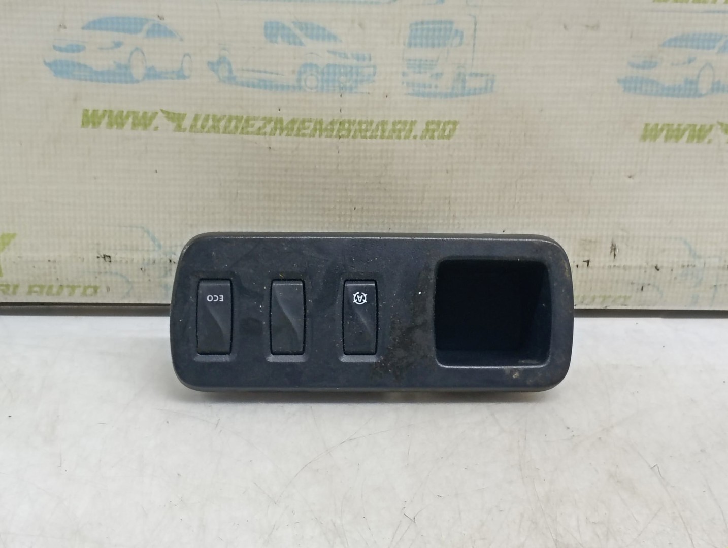 Panou butoane 251638577R Dacia Duster 1 (facelift) (2013 - 2017)