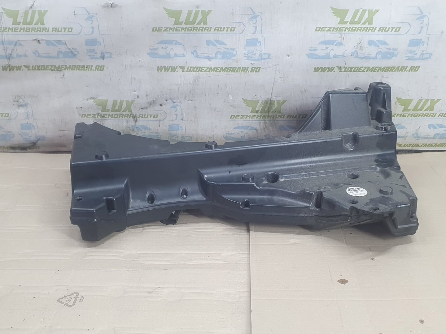 Subwoofer 900475470001 Jeep Cherokee KJ (2001 - 2007)