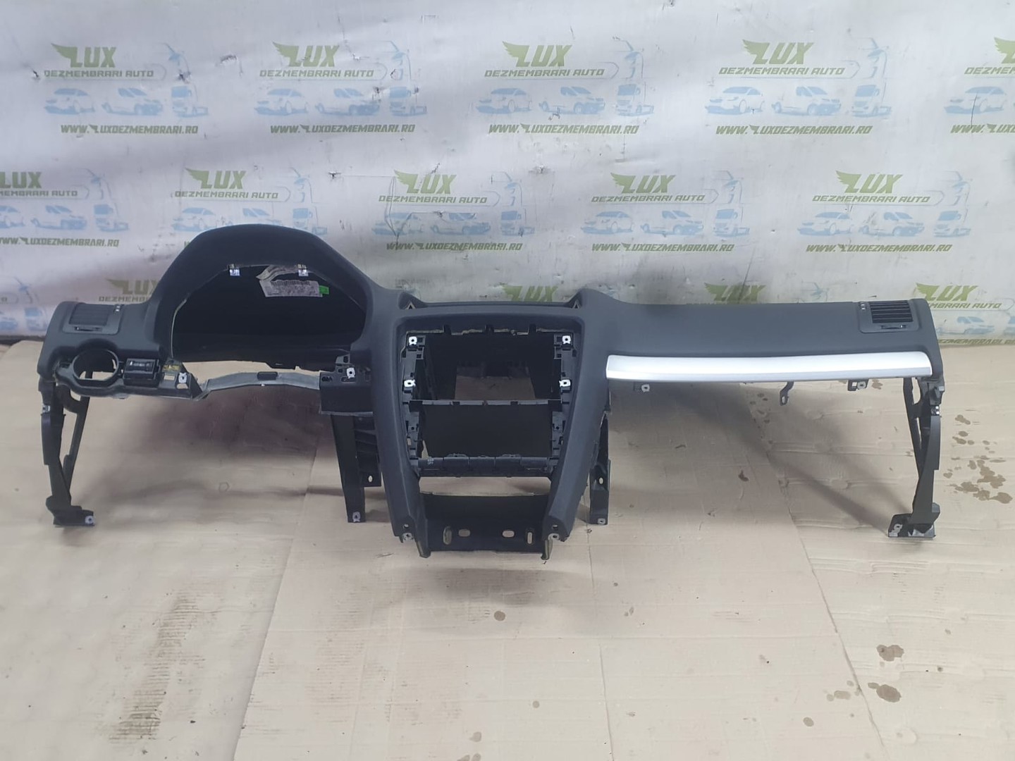 Plansa bord 1z1857007 Skoda Octavia 2 (2004 - 2008)